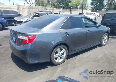 2014 Toyota Camry Se z USA, uszkodzony, nr VIN 4T1BF1FK7EU776563